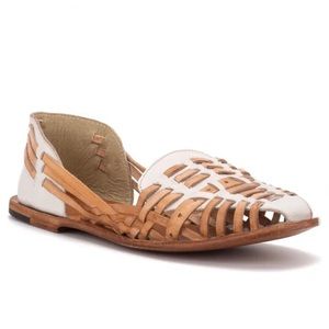 Vintage Foundry White Woven Leather Myra Shoe